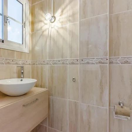 Holiday Home El Medano First Line